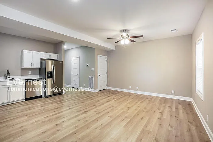3385 Polly Dr #11 — Photo 8