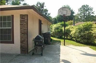 3rd image of 2312 Southampton Dr