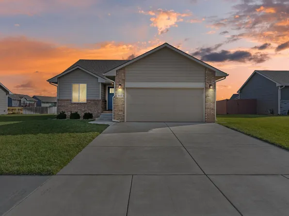 1622 N Thoroughbred St, Wichita, KS 67235