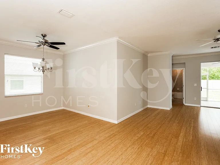 5089 Grand Cypress Blvd — Photo 3