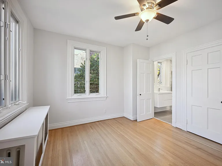 3216 Klingle Rd NW — Photo 12