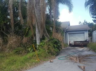 1435 SW Ulmus Pl, Palm City, FL 34990