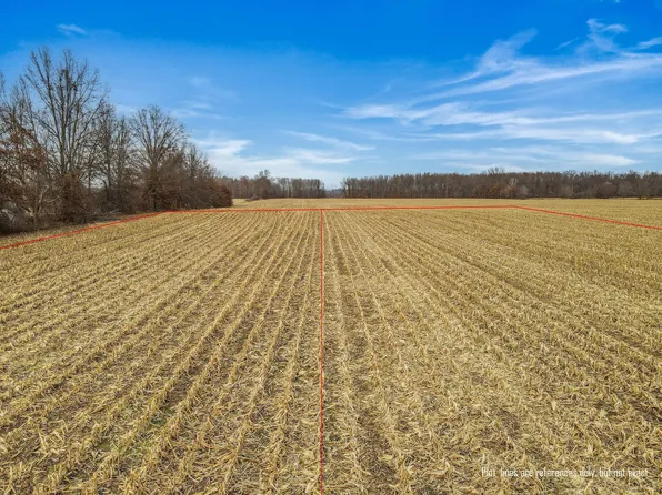 24 Baltimore Somerset Rd NE, Baltimore, OH 43105