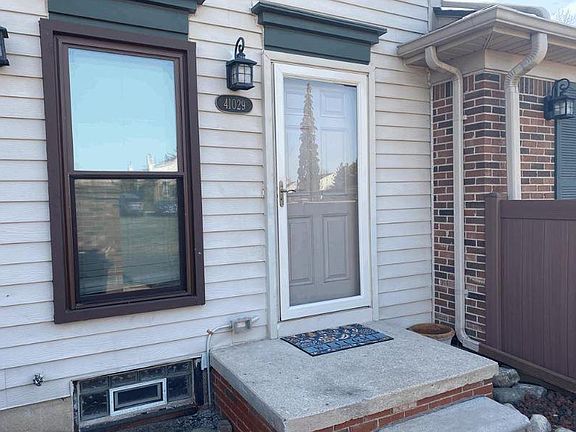 3rd image of 41029 Southwind Dr