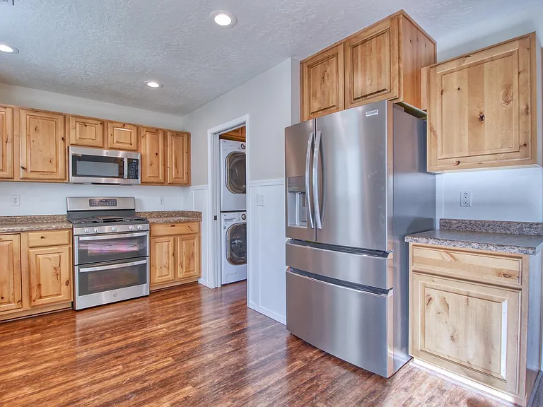 211 W Cooper Ave — Photo 11