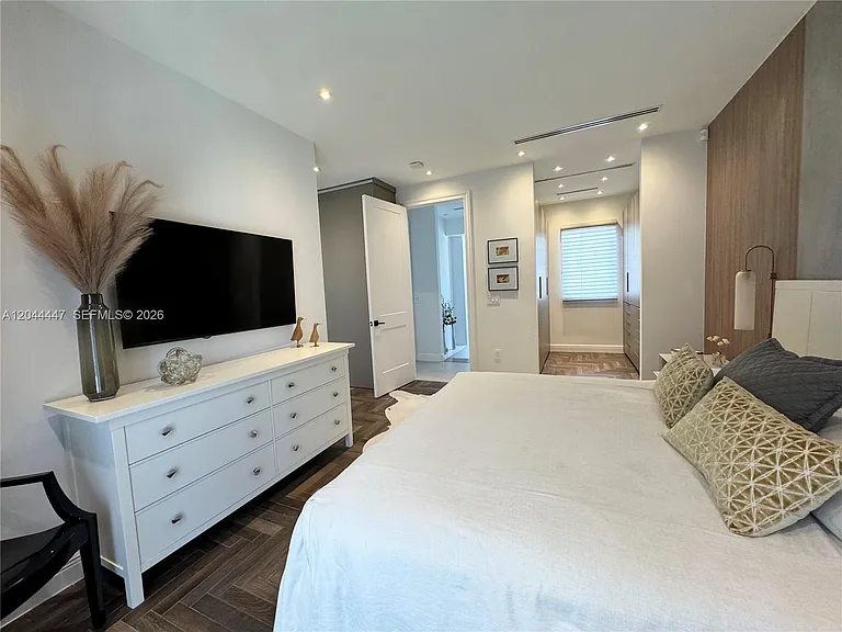 1223 Lisbon St — Photo 44