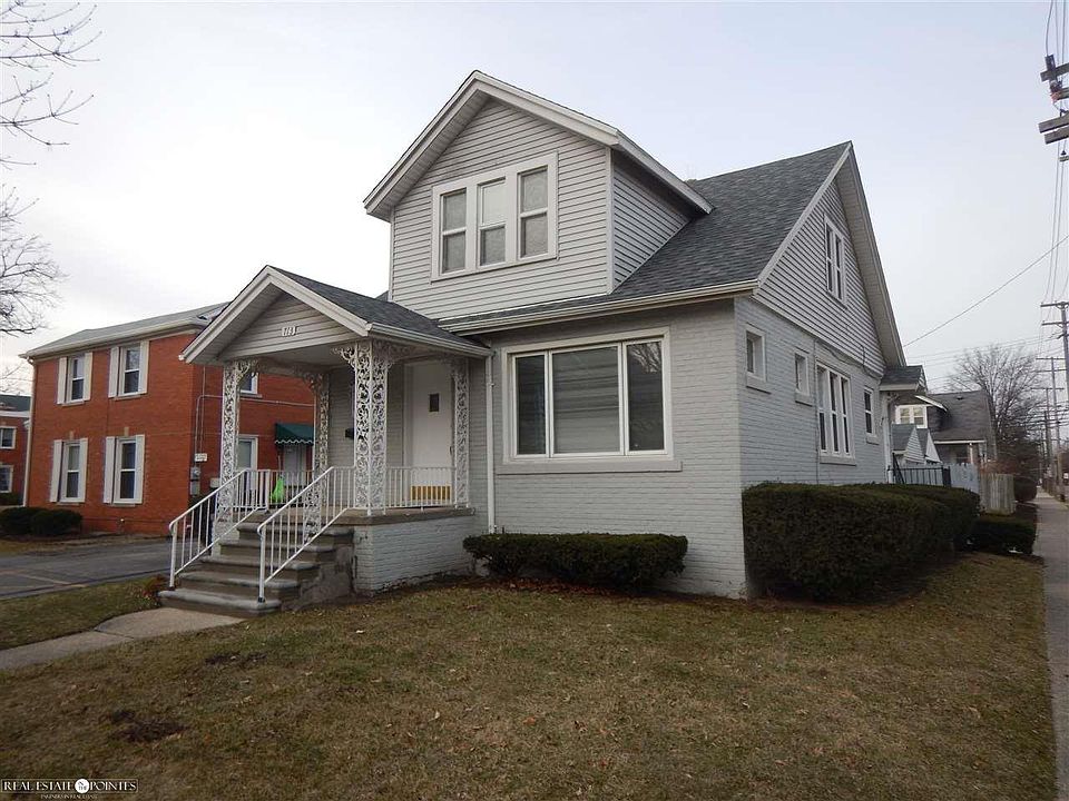 1st image of 713 Saint Clair St