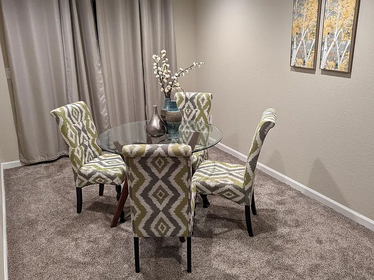 634 Gingham Way — Photo 6