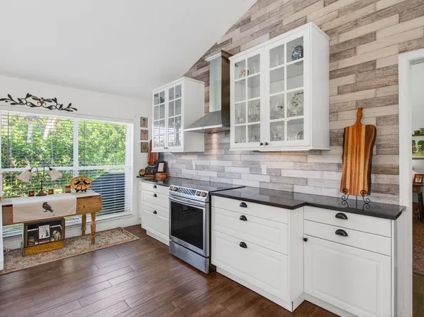 3735 Satin Leaf Court, Delray Beach, FL 33445