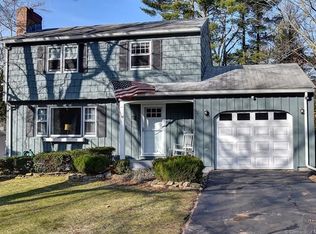 975 Oak St, East Hartford, CT 06118