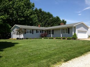 7707 Ridge Rd, Fredericktown, OH 43019