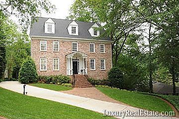 1st image of 4114 E Brookhaven Dr NE