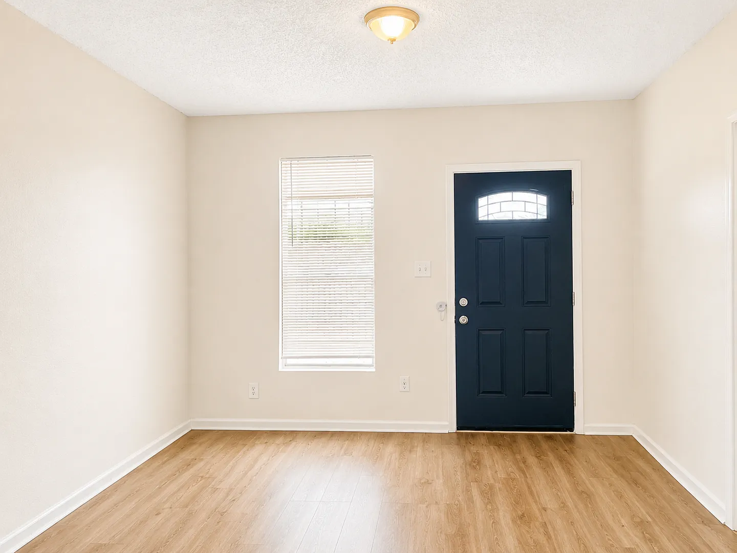 1203 Lamar, San Antonio, TX 78202 | Home for Rent 78202 — Photo 4