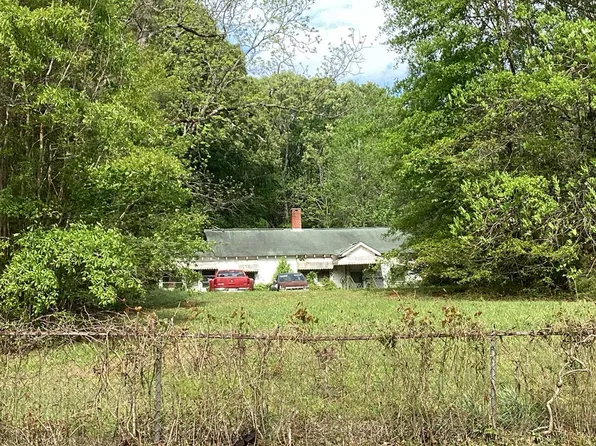 650 69th Ave SW, Lanett, AL 36863