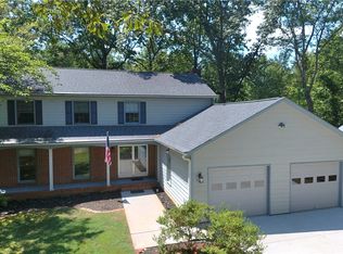 14001 Rhine Ct, Seneca, SC 29672