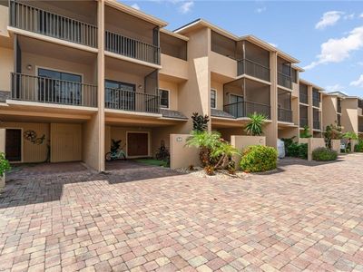 1130 Swallow Ave APT B104, Marco Island, FL, 34145