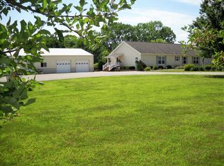 1153 County Highway 6, Shelbyville, IL