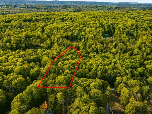 0 Rocky Mountain Dr, Greentown, PA 18426