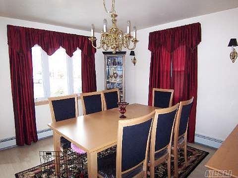 3rd image of 343 Pin Oak Ln