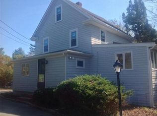 682 Mill St, Marion, MA 02738