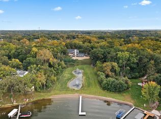 25596 W Grass Lake Rd, Antioch, IL 60002