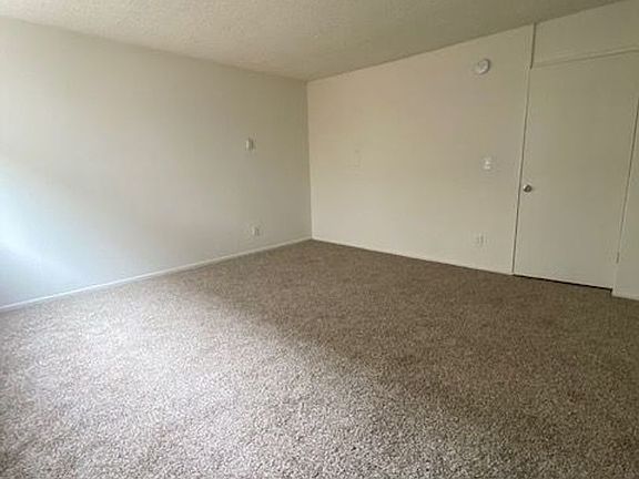 4th image of 10644 Eastborne Ave APT 106