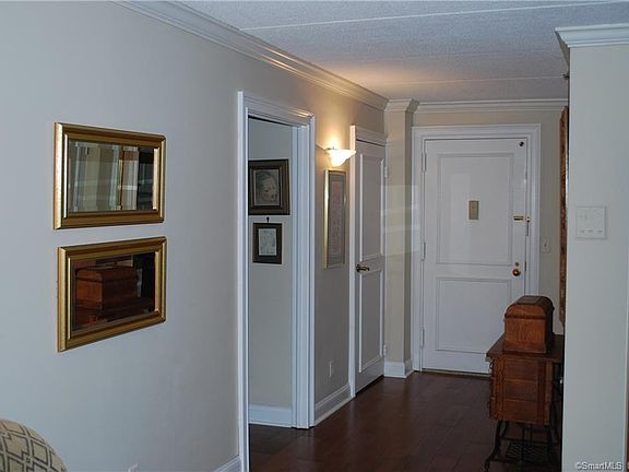 2nd image of 143 Hoyt St APT 3F