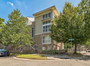 647 Raphael Pl, Charlotte, NC 28205