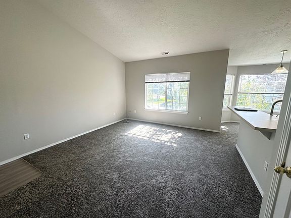 3rd image of 214 N Avenger Ln APT 202