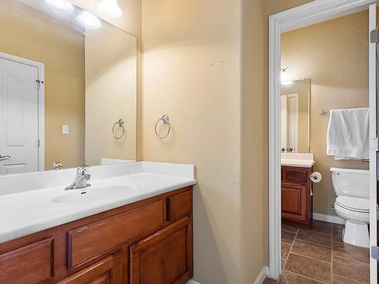 1442 River Forest Dr — Photo 35