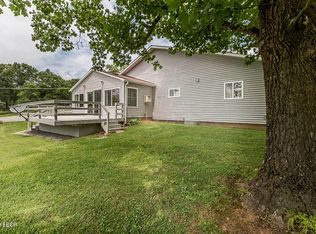 130 Bluebird Ln, Creal Springs, IL 62939