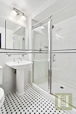 Rented by Halstead Real Estate | media 19