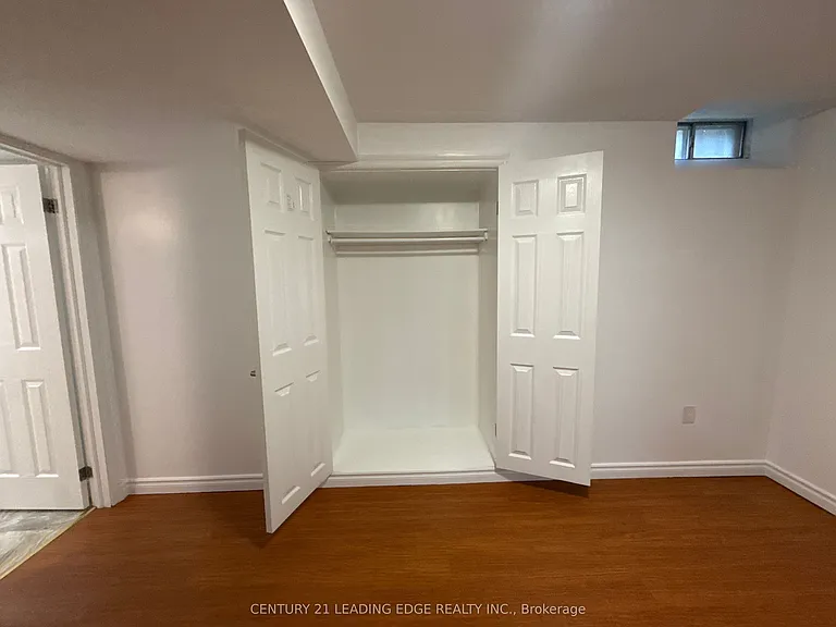 24 Wigston Ct #LOWER — Photo 17