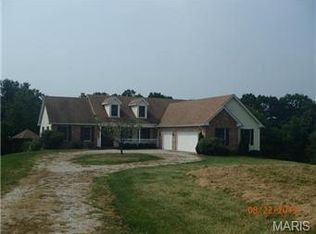 110 Coyote Crest Ln, Augusta, MO 63332