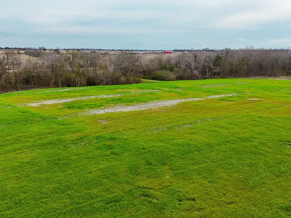 5 Grison Cir, Corsicana, TX 75109
