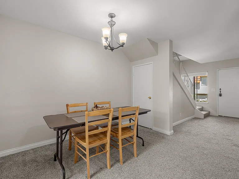 28020 Ridgecove Ct N — Photo 32