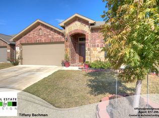 348 Wishbone Ln, Haslet, TX 76052