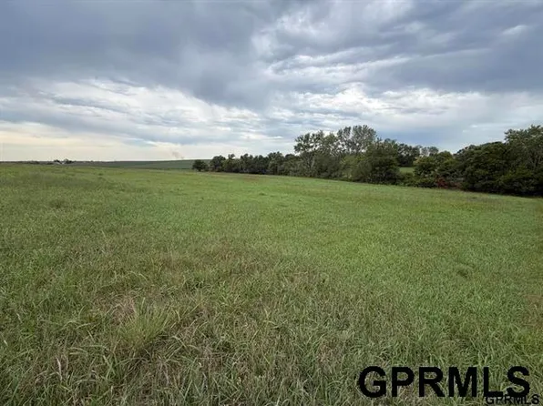 SW 86th Rd, Clatonia, NE 68328