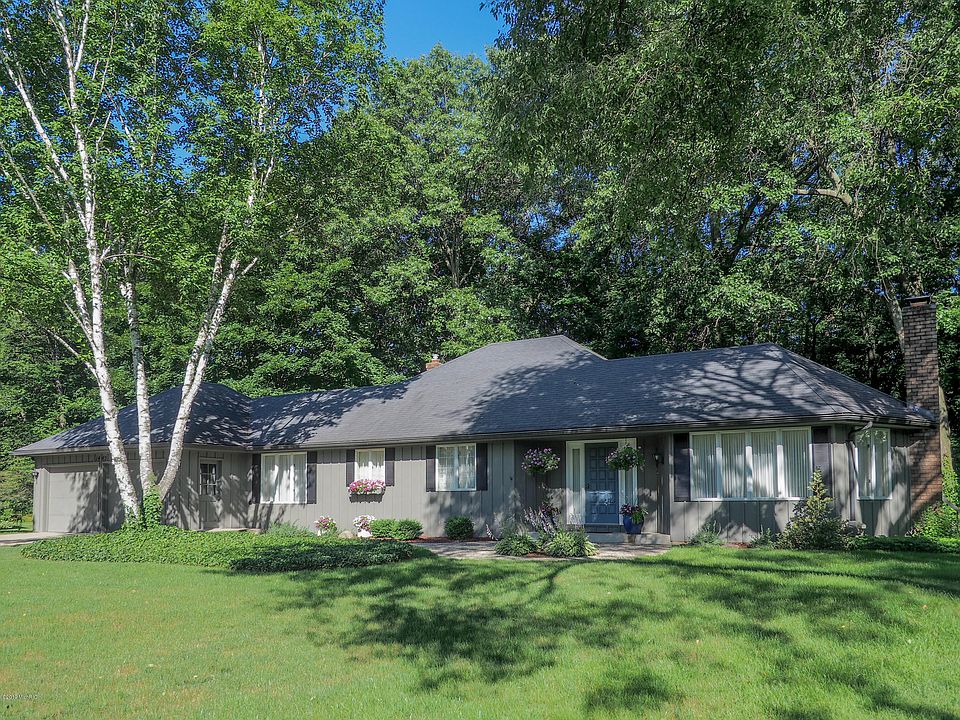 1st image of 1445 Bunkerhill Dr