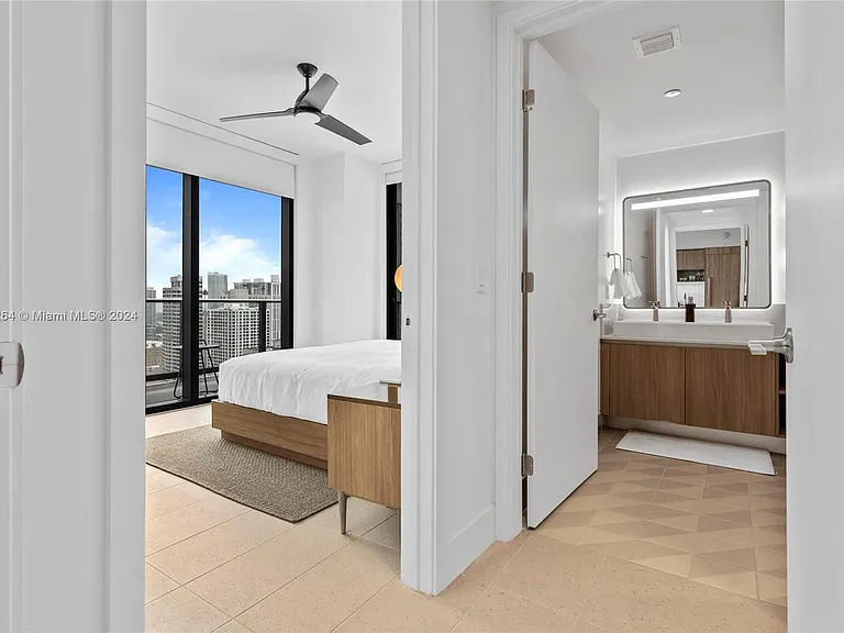 601 NE 1st Ave #2905 — Photo 17
