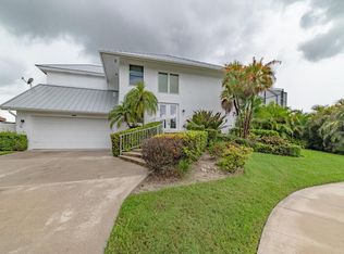 592 Tripoli Ct, Marco Island, FL 34145
