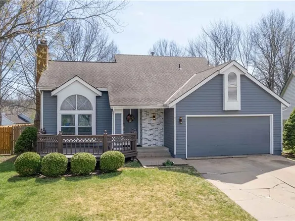 16205 W 131st Ter, Olathe, KS 66062