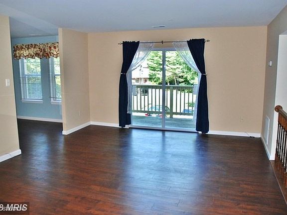 5th image of 2 Alpen Green Ct Unit 19-201