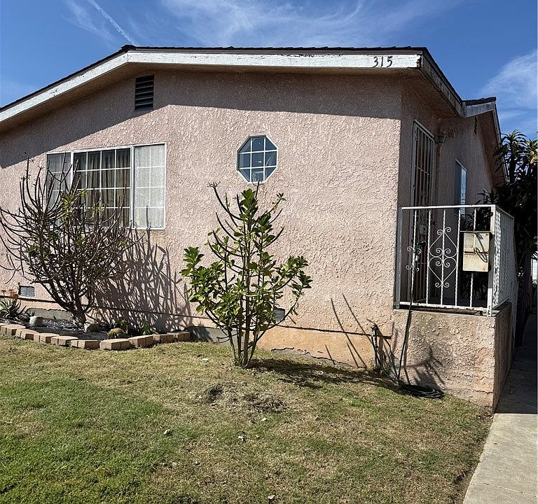 1st image of 315 W 118th Pl
