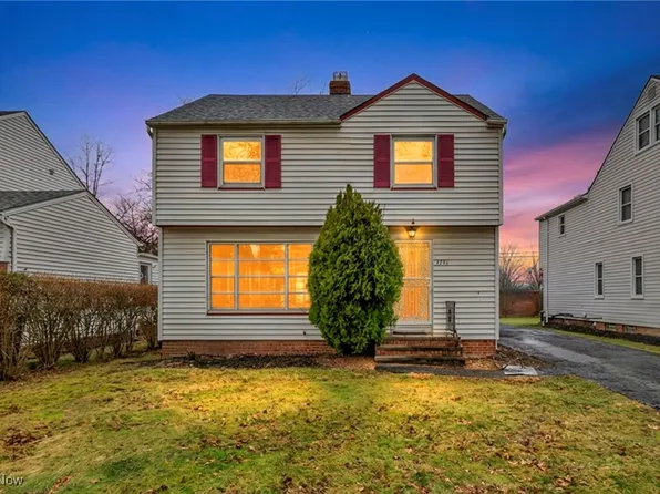 3753 Berkeley Rd, Cleveland Heights, OH 44118