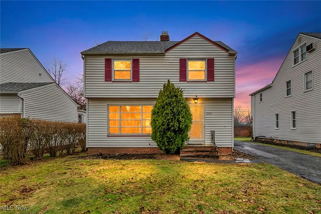 3753 Berkeley Rd photo 1