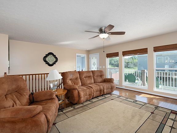 5th image of 8487 Tulipwood Ct