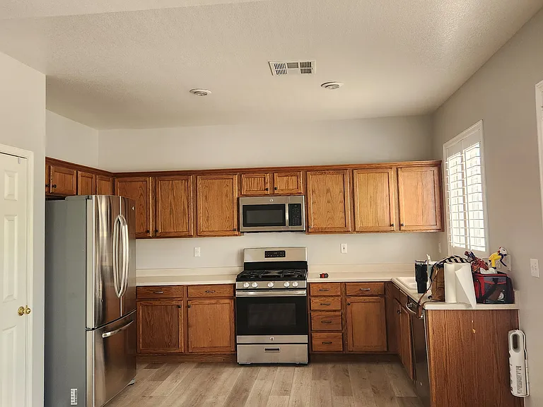 10528 Cliff Edge Ct — Photo 18