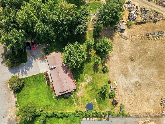 4th image of 1804 S Bermuda Rd