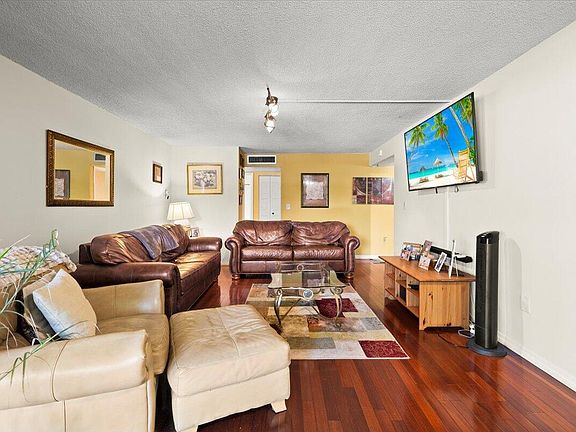 4th image of 6755 W Broward Boulevard #209